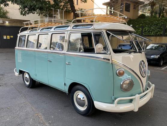 VOLKSWAGEN KOMBI 1.5 LUXO 8V GASOLINA 3P MANUAL